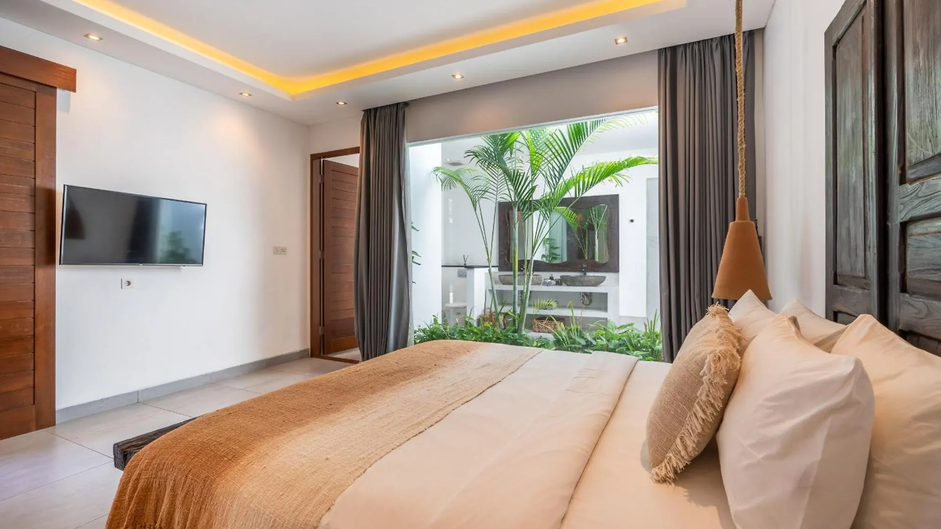 Villa Wow Canggu
